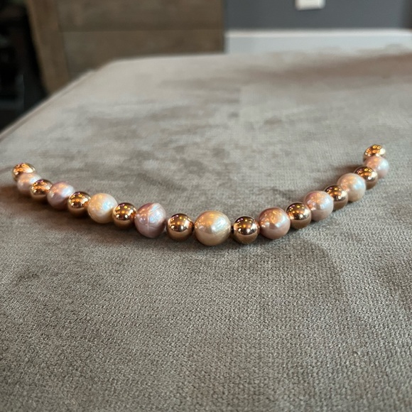 Bronzo Italia magnetic clasp rose gold plated bead/fresh water pearl bracelet - Picture 7 of 9